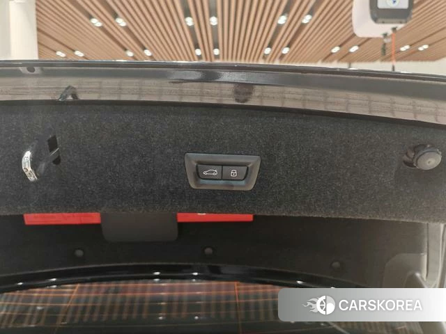 BMW 3 series 2024 Черный из Китая, фото 5