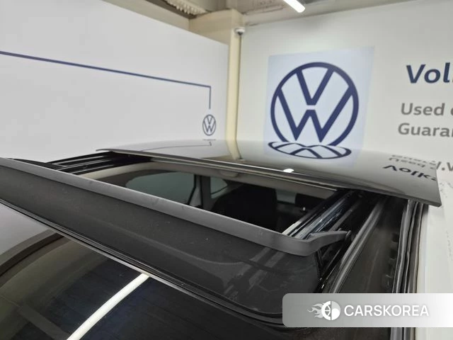 Volkswagen 7th Generation of Jetta 2020 Белый из Кореи, фото 5