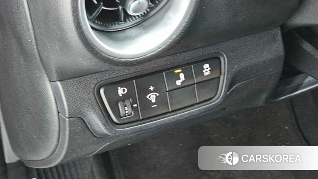 Kia The New K3 2nd generation 2021 Черный из Кореи, фото 5