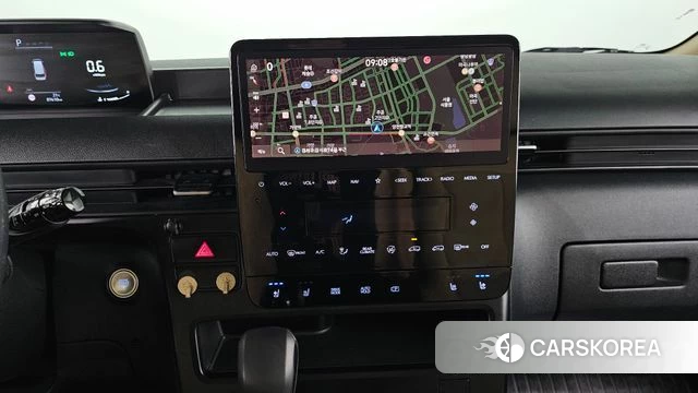 Hyundai Staria 2023 Белый из Кореи, фото 5