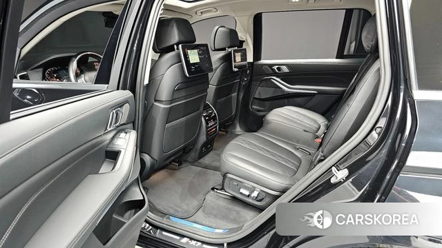 BMW X7 (G07) 2022 Черный из Кореи, фото 5