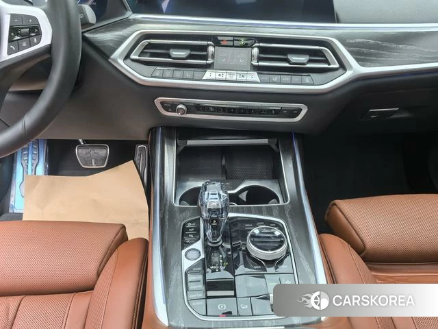BMW X7 2020 Черный из Китая, фото 5