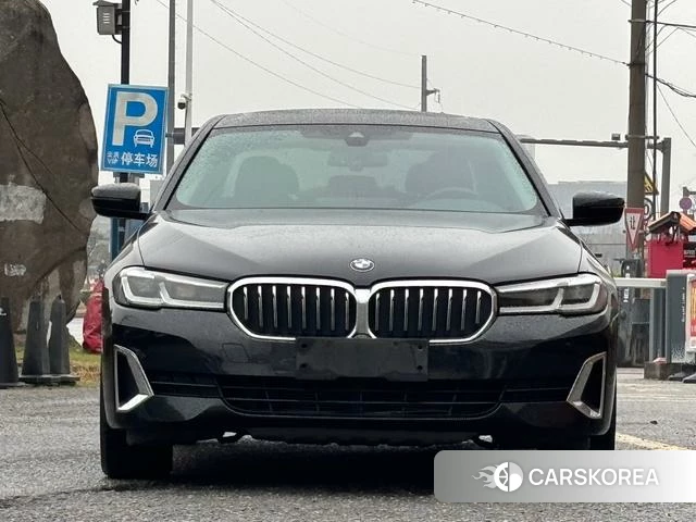 BMW 5 series 2021 Черный из Китая, фото 5