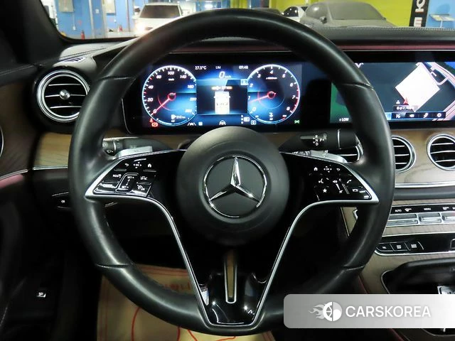 Mercedes-Benz E-Class W213 2020 Серый из Кореи, фото 5