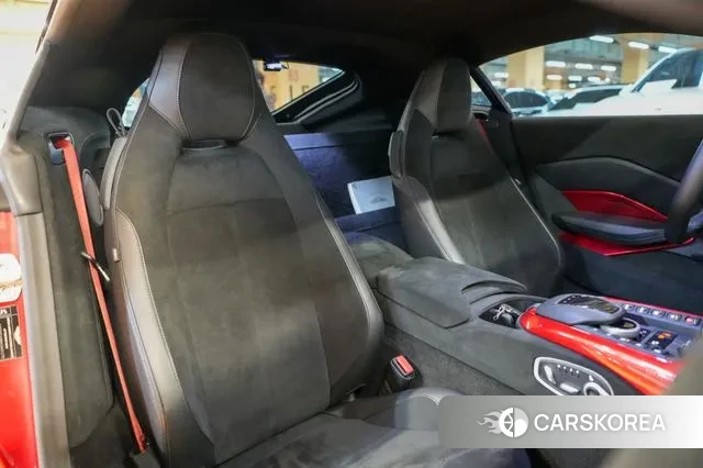 Aston Martin Vantage 2nd Generation 2019 Красный из Кореи, фото 5