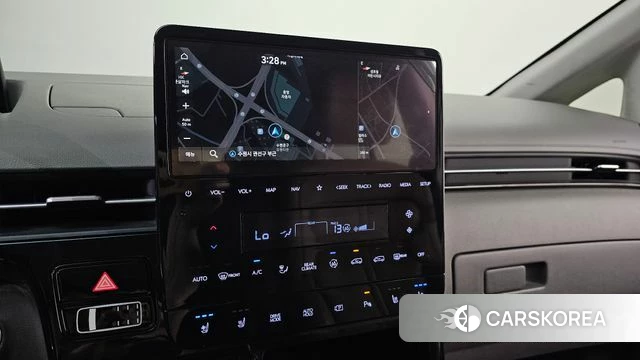 Hyundai Staria 2022 Белый из Кореи, фото 5