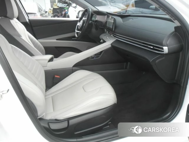 Hyundai Avante (CN7) 2021 Белый из Кореи, фото 5