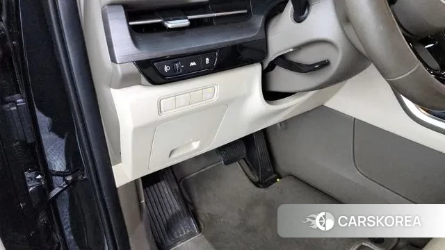 Kia Carnival 4th generation 2023 Серый из Кореи, фото 5