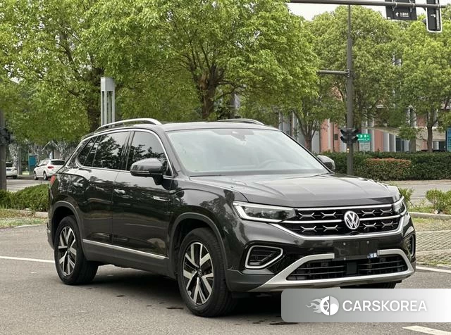 Volkswagen Tanyue 2023 Темно-серый из Китая, фото 5