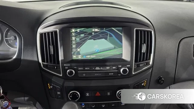 Hyundai The New Grand Starex 2018 Серебристо-серый из Кореи, фото 5