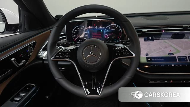 Mercedes-Benz E-Class W214 2025 Белый из Кореи, фото 5