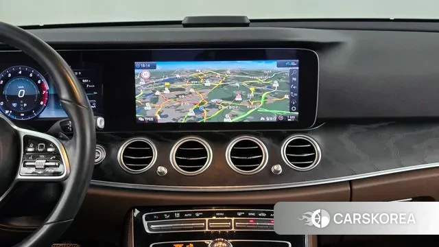 Mercedes-Benz E-Class W213 2020 Черный из Кореи, фото 5