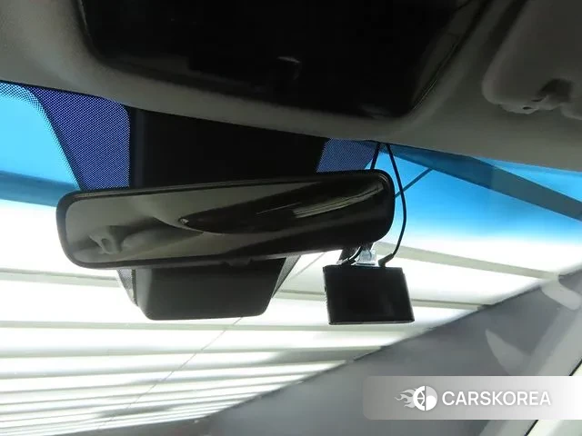 Hyundai Staria 2021 Белый из Кореи, фото 5