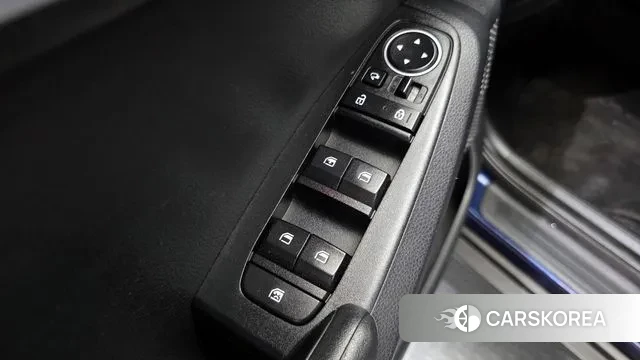 Kia Seltos 2021 Синий из Кореи, фото 5