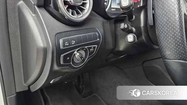 Mercedes-Benz GLC-Class X253 2018 Белый из Кореи, фото 5