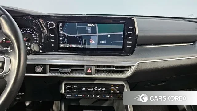 Kia K5 3rd generation 2021 Черный из Кореи, фото 5