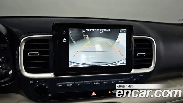 Hyundai Venue 2021 Белый из Кореи, фото 5