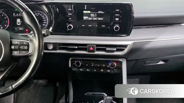 Kia K5 3rd generation 2021 Черный из Кореи, фото 5