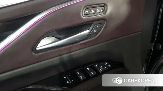 Cadillac Escalade 5th Generation 2023 Черный из Кореи, фото 5