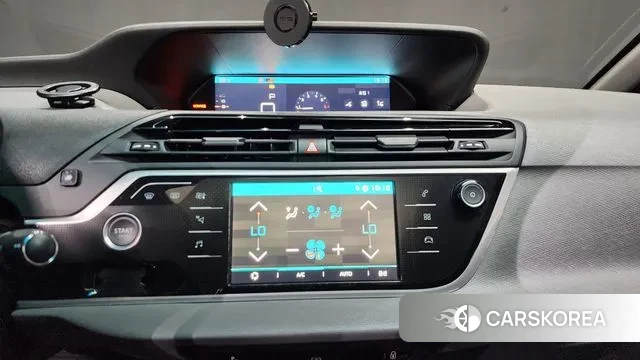 Citroen / DS Grand C4 Spacetourer 2019 Белый из Кореи, фото 5