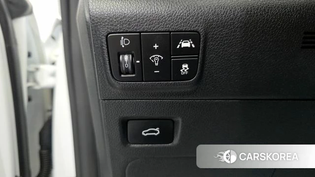 Kia K5 3rd generation 2022 Белый из Кореи, фото 5
