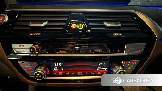 BMW 6 Series GT (G32) 2023 Черный из Кореи, фото 5