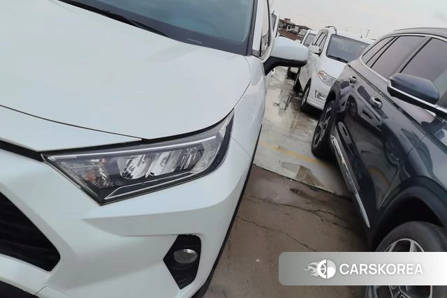 Toyota RAV4 Rongfang 2022 Белый из Китая, фото 5