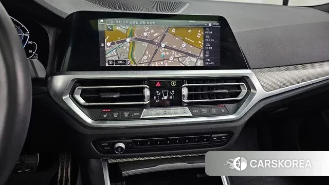 BMW 3 Series (G20) 2021 Белый из Кореи, фото 5