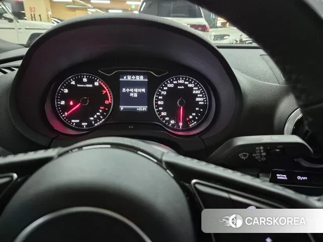 Audi New A3 2020 Белый из Кореи, фото 5