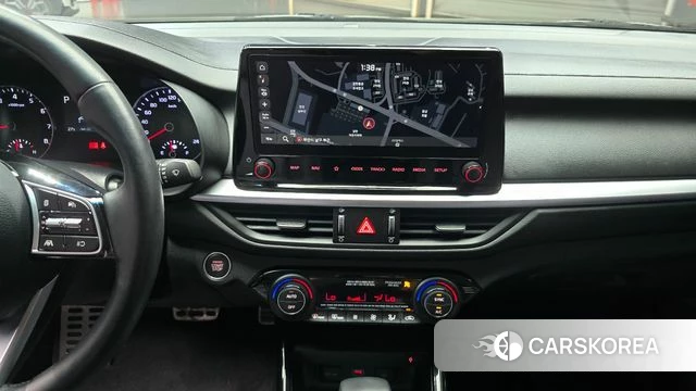 Kia The New K3 2nd generation 2023 Белый из Кореи, фото 5