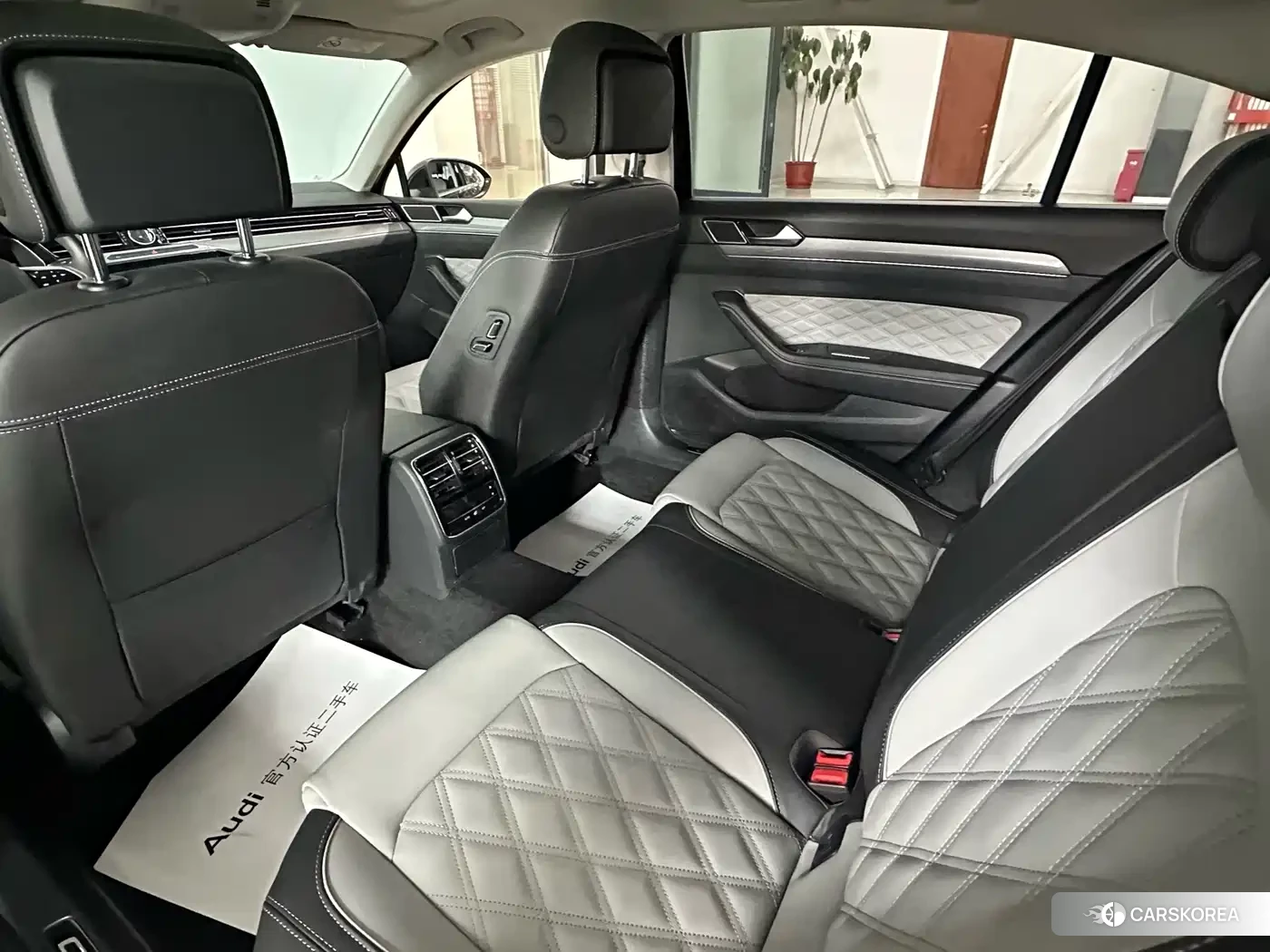 Volkswagen Magotan 2023 Черный из Китая, фото 5