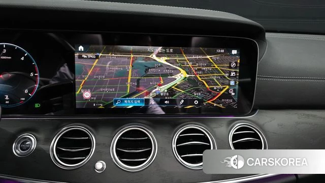 Mercedes-Benz E-Class W213 2021 Белый из Кореи, фото 5