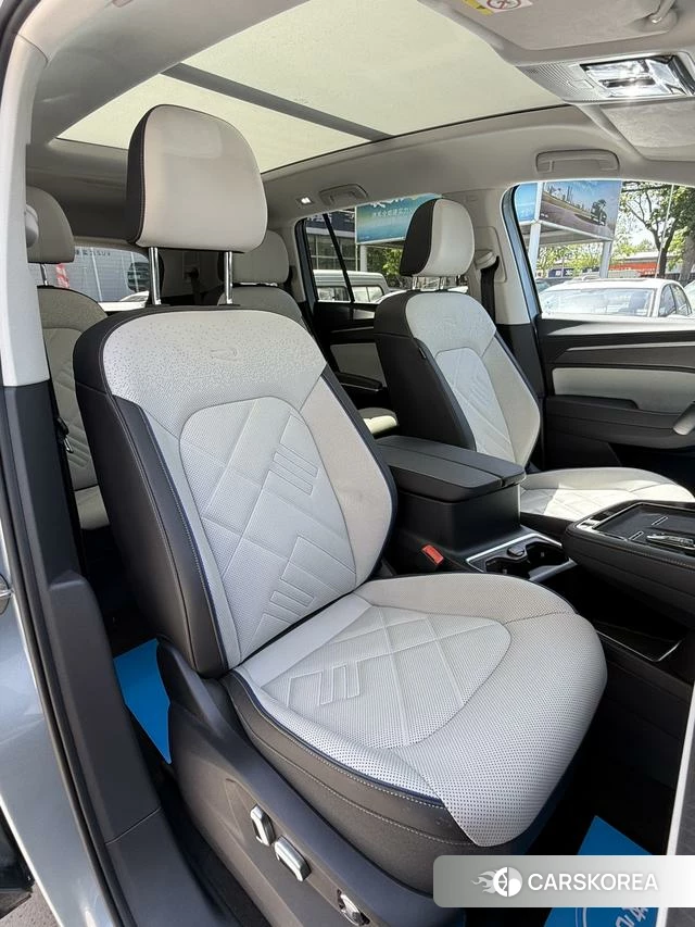 Volkswagen Lanjing 2025 Синий из Китая, фото 5
