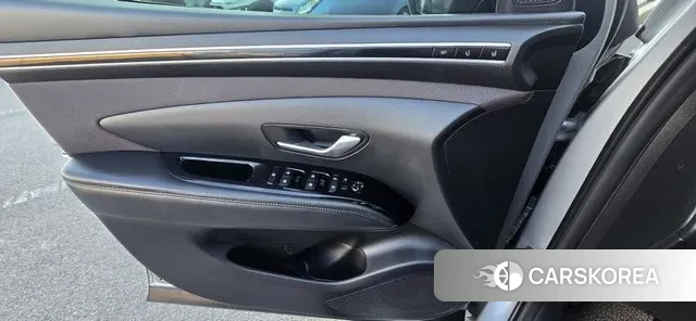 Hyundai Tucson Hybrid (NX4) 2021 Серебристо-серый из Кореи, фото 5