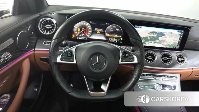 Mercedes-Benz E-Class W213 2018 Белый из Кореи, фото 5