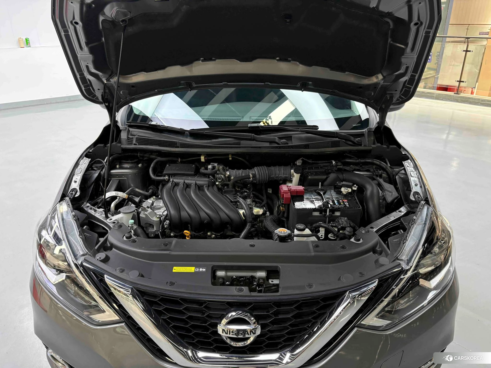 Nissan Xuan Yi 2021 Темно-серый из Китая, фото 5