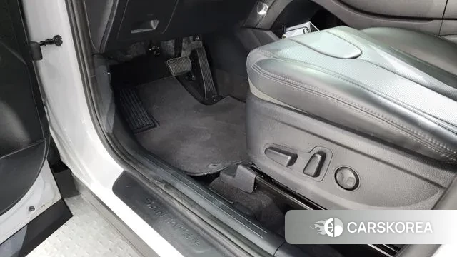 Hyundai The New Santa Fe 2021 Белый из Кореи, фото 5