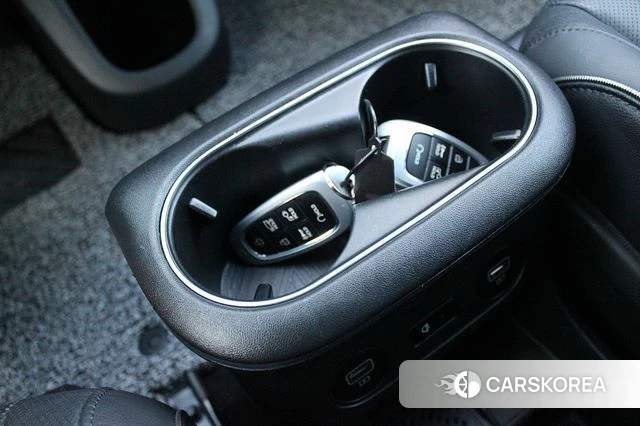 Hyundai Ionic 5 2023 Белый из Кореи, фото 5