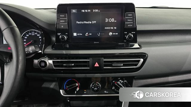 Kia Seltos 2020 Серебристо-серый из Кореи, фото 5