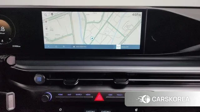 Hyundai Grandeur (GN7) 2023 Белый из Кореи, фото 5