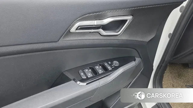 Kia Sportage 5th Generation 2022 Белый из Кореи, фото 5