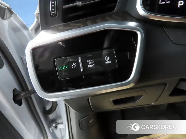 Audi A6 (C8) 2022 Серебристо-серый из Кореи, фото 5