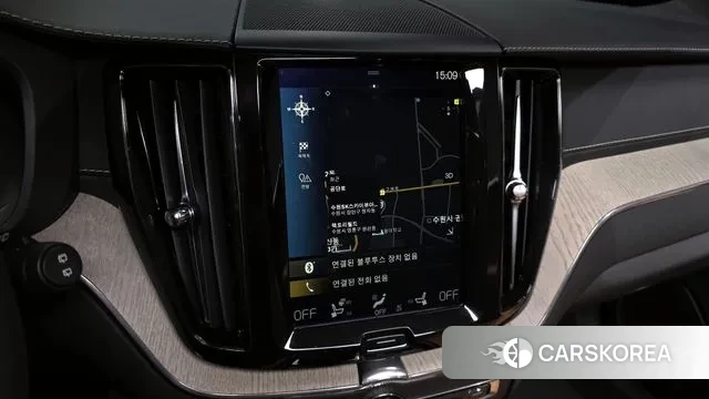 Volvo XC60 second Generation 2019 Белый из Кореи, фото 5