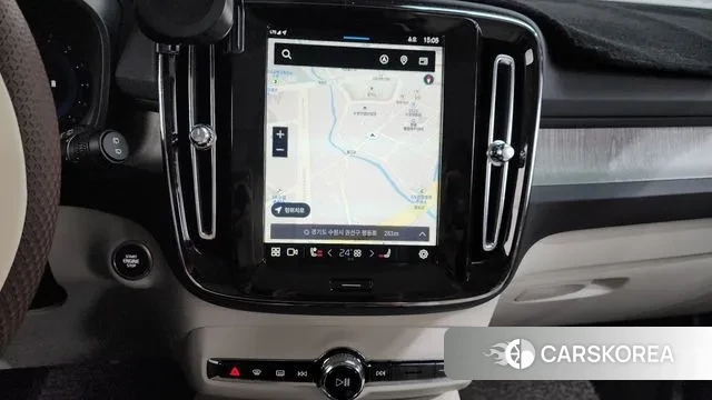 Volvo XC40 2025 Белый из Кореи, фото 5