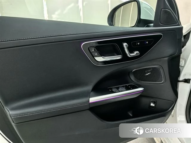 Mercedes-Benz Class C 2025 Белый из Китая, фото 5
