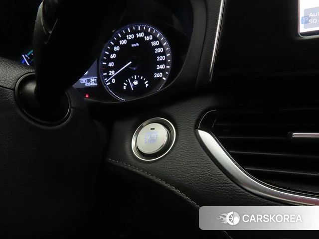 Hyundai Grandeur IG Hybrid 2018 Черный из Кореи, фото 5