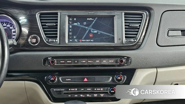 Kia The New Carnival 2019 Черный из Кореи, фото 5