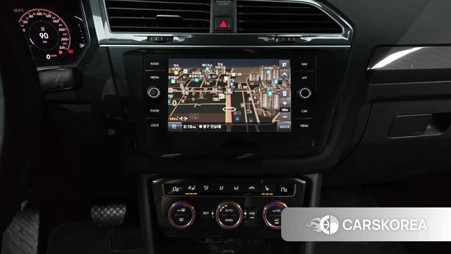 Volkswagen Tiguan second Generation 2020 Серый из Кореи, фото 5