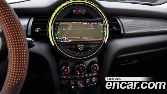 Mini Cooper 2021 Зеленый из Кореи, фото 5