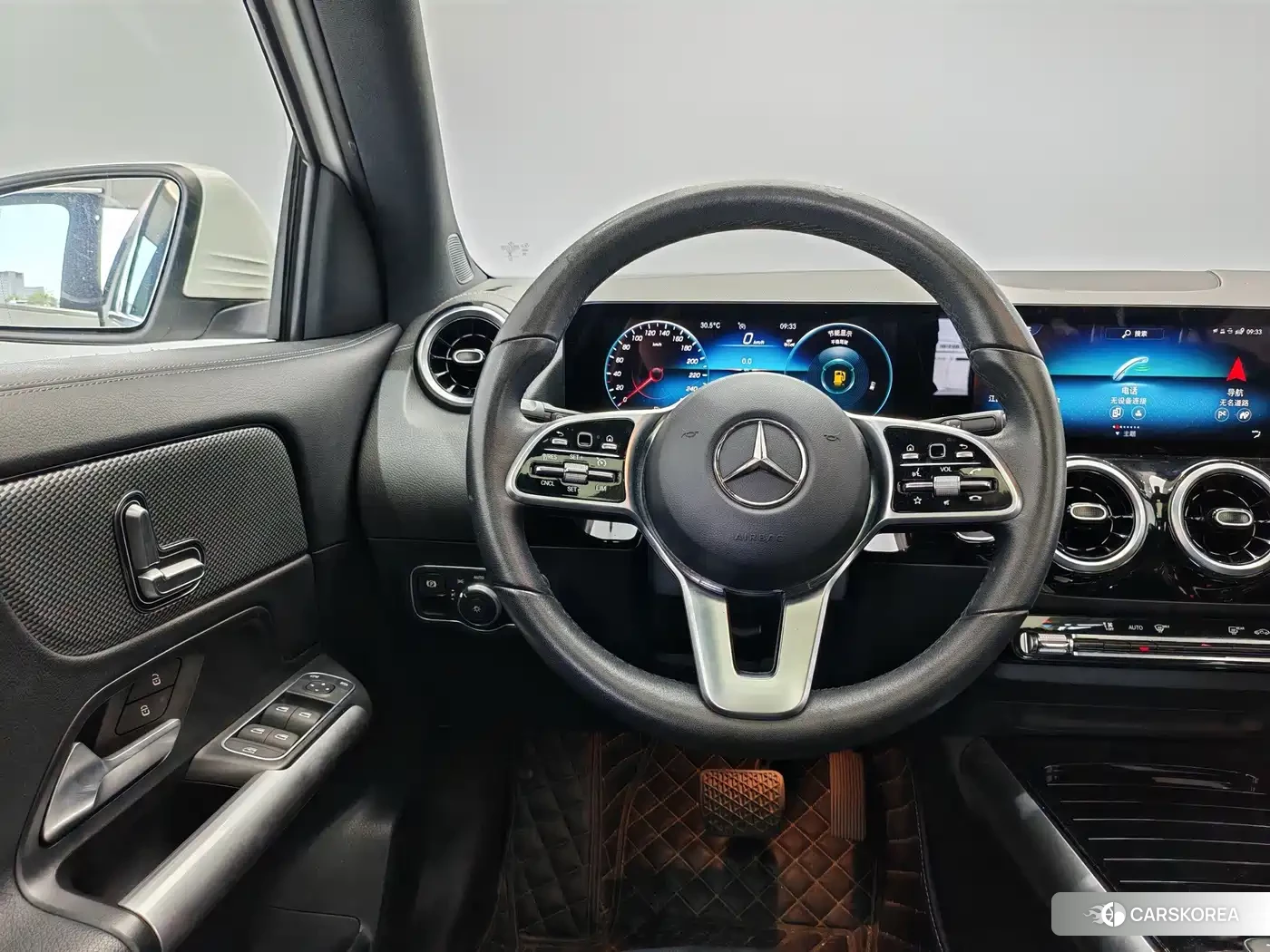 Mercedes-Benz GLA 2023 Белый из Китая, фото 5
